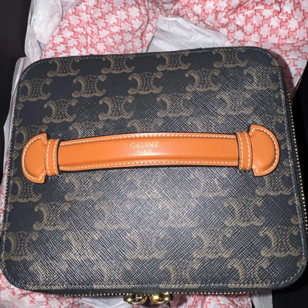 SOLD - Picture 5 of 11